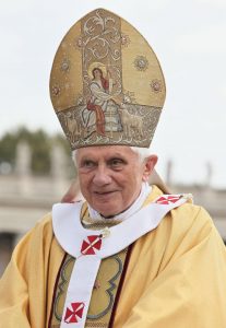 Paavi Benedictus XVI vuonna 2010. Kuva: Wikimedia Commons.